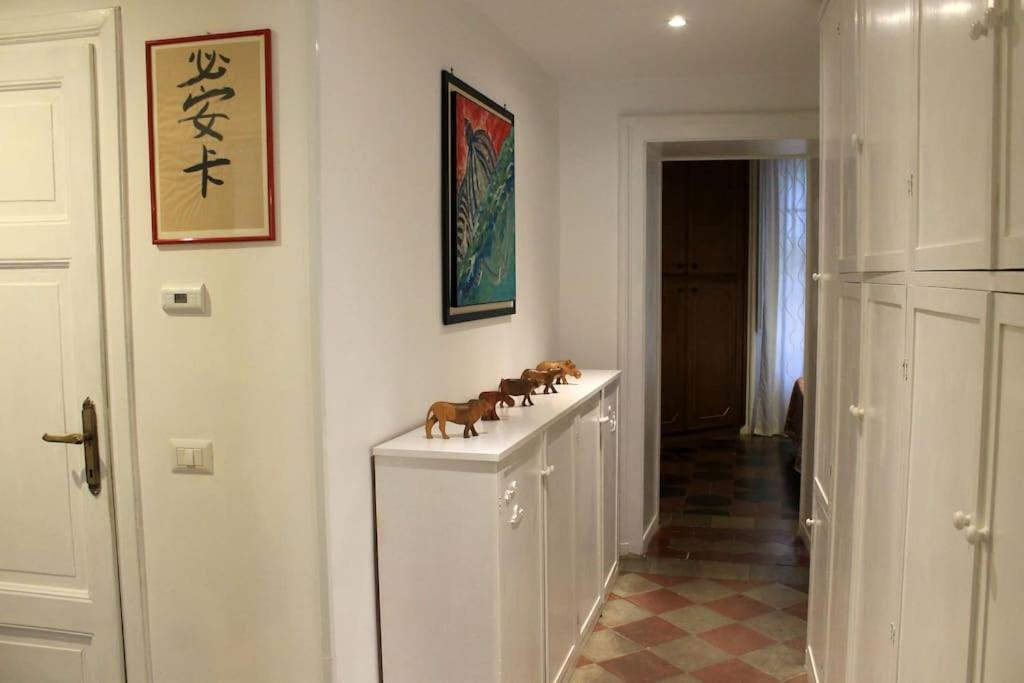 Near Colosseum By Varental 2Br + 1Sb Rome Buitenkant foto
